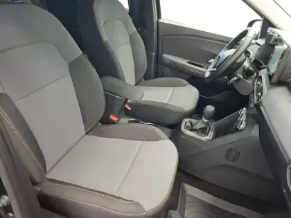 Photo 8 Dacia Jogger  Hybrid 140 7 places GSR2