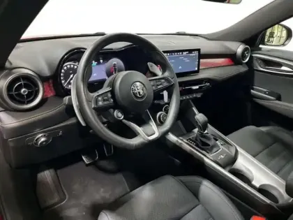 Photo 8 Alfa Romeo Tonale 1.5 Hybrid 160 ch VGT TCT7 Veloce