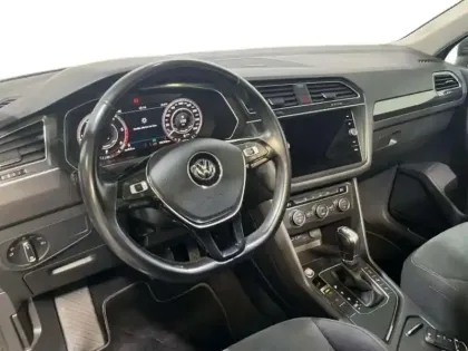 Photo 8 Volkswagen Tiguan 2.0 TDI 150 DSG7 Carat