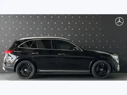 Photo 25 Mercedes GLC  300 e  Hybrid EQ 4MATIC AM