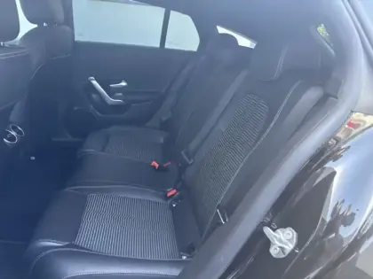 Photo 11 Mercedes CLA  200 Shooting Brake Busines