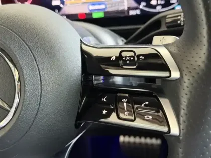 Photo 33 Mercedes GLC  400 e  Hybrid EQ 4MATIC AM