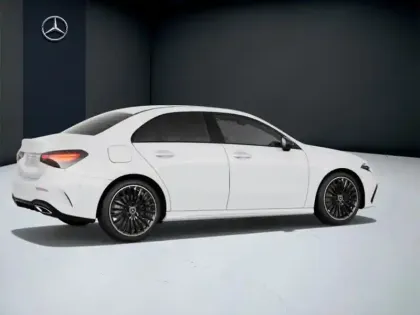 Photo 20 Mercedes Classe A 250 e Hybrid EQ Berline AMG Li