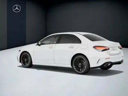 Photo 37 Mercedes Classe A 250 e Hybrid EQ Berline AMG Li