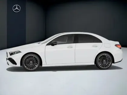 Photo 25 Mercedes Classe A 250 e Hybrid EQ Berline AMG Li