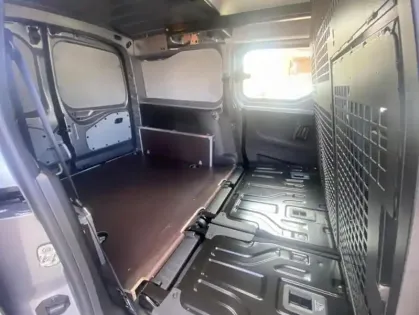 Photo 32 Peugeot Partner III XL CU maj Dies 130ch Auto Cab Approf rep