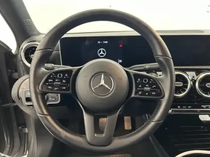 Photo 14 Mercedes Classe A 180 d 7G-DCT Style Line 5p