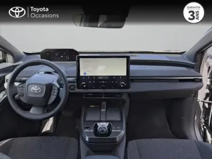 Photo 7 Toyota C-HR + 224ch 77kWh Design Grande Autonomie NG25