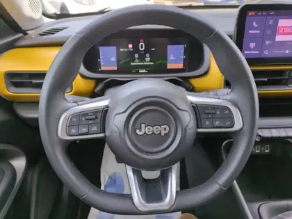 Photo 11 Jeep Avenger  1.2 Turbo T3 100ch Summit