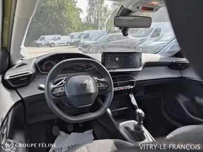 Photo 7 Peugeot 208  1.2 PureTech 100ch S&S Active