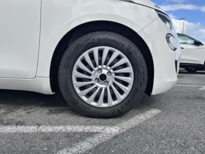 Photo 10 Fiat 500  e 95ch MY24