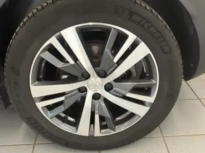 Photo 5 Peugeot 3008  1.5 BlueHDi 130ch S&S Allure Pack EAT8