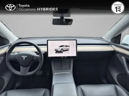 Photo 14 Tesla Model Y  Standard RWD