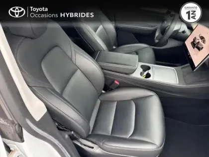 Photo 11 Tesla Model Y  Standard RWD