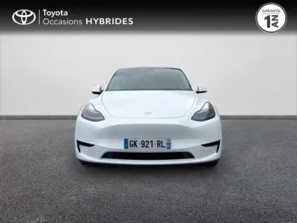 Photo 8 Tesla Model Y  Standard RWD