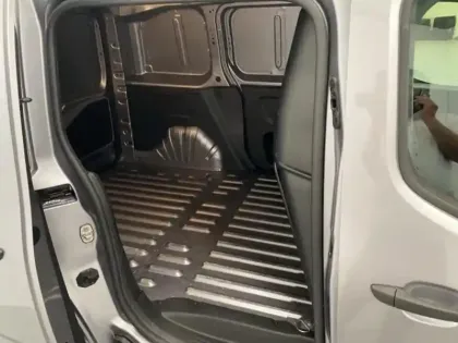 Photo 11 Citroën Berlingo  M PureTech 130ch S&S Shine EAT8 E6.d