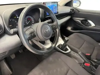 Photo 13 Toyota Yaris  120 VVT-i Dynamic Business 5p MC24
