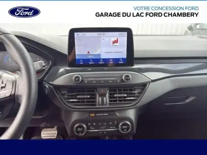 Photo 6 Ford Focus  SW 1.0 EcoBoost 125ch ST-Line BVA