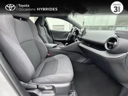 Photo 5 Toyota C-HR  2.0 Hybride 200ch Design NG23