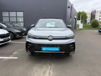 Photo 5 Volkswagen Tiguan  1.5 eHybrid 204ch R-Line Edition DSG6