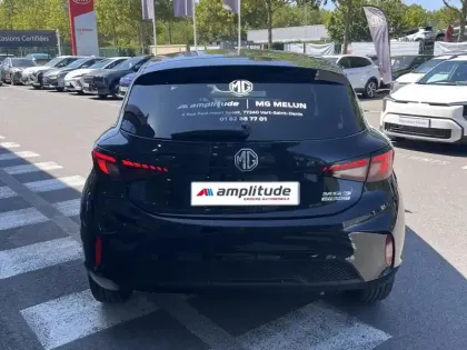 Photo 5 Mg Mg3  1.5 Hybrid+ 195ch Luxury