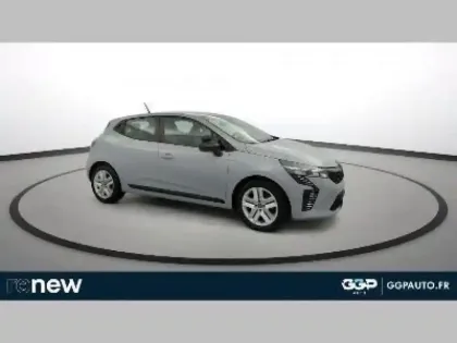 Photo 9 Renault Clio  1.6 E-Tech 145ch full hybrid Evolution - 24