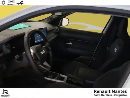 Photo 12 Dacia Duster  1.6 hybrid 140ch Journey