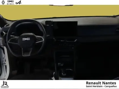 Photo 9 Dacia Duster  1.6 hybrid 140ch Journey