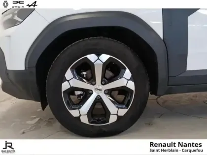 Photo 8 Dacia Duster  1.6 hybrid 140ch Journey
