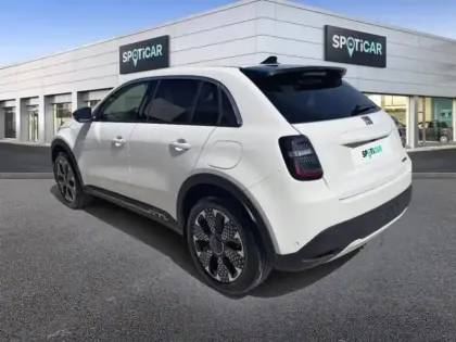 Photo 6 Fiat 600  1.2 Hybrid 100ch La Prima DCT6