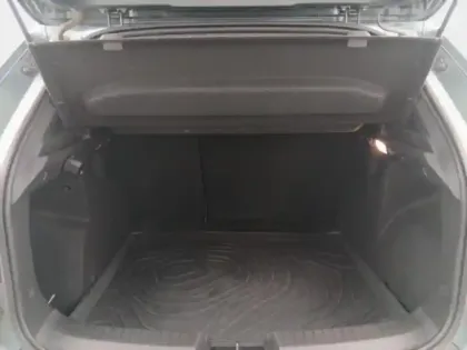Photo 8 Dacia Duster  1.6 hybrid 140ch Extreme