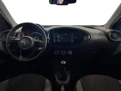 Photo 8 Toyota Aygo  X 1.0 VVT-i 72ch Dynamic MY24