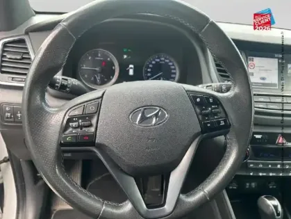 Photo 11 Hyundai Tucson  1.7 CRDI 141ch Edition #Mondial 2WD DCT-7