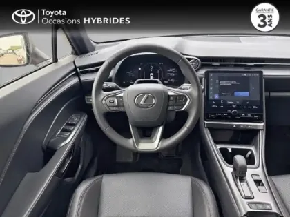 Photo 8 Lexus Lbx  1.5 136ch Emotion 2WD