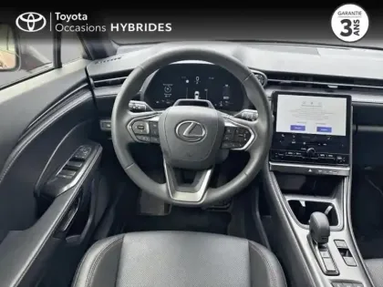 Photo 8 Lexus Lbx  1.5 136ch Emotion 2WD