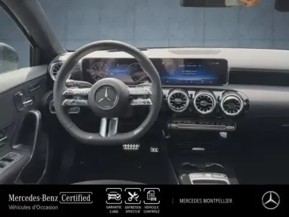 Photo 11 Mercedes Classe A  200 d 150ch AMG Line 8G-DCT