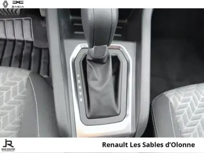 Photo 5 Renault Clio  1.6 E-Tech 145ch full hybrid Evolution