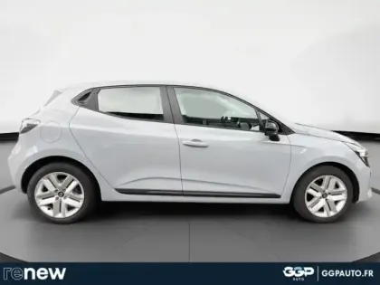Photo 5 Renault Clio  1.5 dCi 100ch Evolution - 25