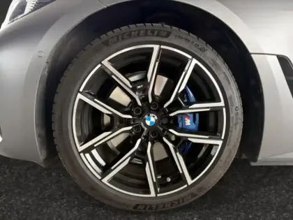 Photo 12 BMW I4  xDrive40 401ch M Sport