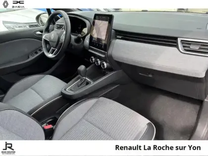 Photo 14 Renault Clio  1.6 E-Tech 145ch full hybrid Techno - 24