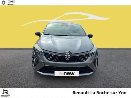 Photo 8 Renault Clio  1.6 E-Tech 145ch full hybrid Techno - 24