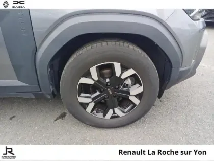 Photo 7 Dacia Duster  1.6 hybrid 140ch Extreme