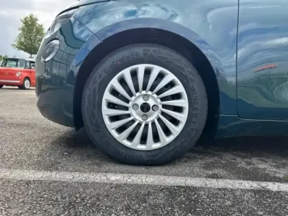 Photo 10 Fiat 500  e 95ch Collezione MY25