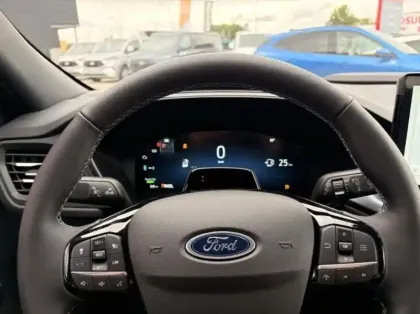 Photo 13 Ford Kuga  2.5 Duratec 180ch Hybrid FlexiFuel BlueCruise Edition Powershift
