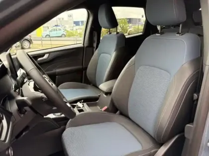 Photo 10 Ford Kuga  2.5 Duratec 180ch Hybrid FlexiFuel BlueCruise Edition Powershift