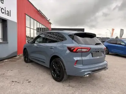 Photo 8 Ford Kuga  2.5 Duratec 180ch Hybrid FlexiFuel BlueCruise Edition Powershift