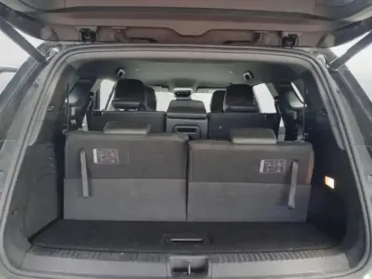 Photo 10 Renault Espace  1.2 E-Tech full hybrid 200ch Techno 7 places - 24