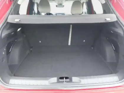 Photo 8 Fiat 600  1.2 Hybrid 100ch La Prima DCT6