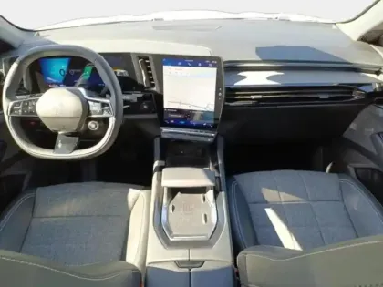 Photo 12 Renault Espace  1.2 E-Tech full hybrid 200ch Techno 7 places - 25