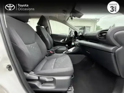 Photo 5 Toyota Yaris  120 VVT-i Dynamic Business 5p MC24